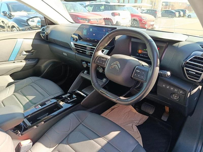 Used Citroën e-C4 Shine 98 kW (134 HP) 2023 Grey Hatchback