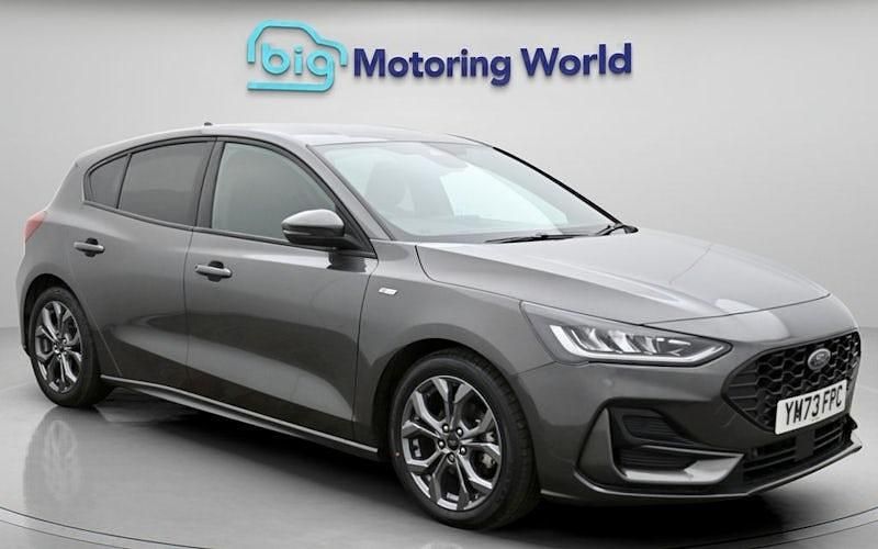 Used Ford Focus ST-Line 125 HP (91 kW) 2025 Hatchback