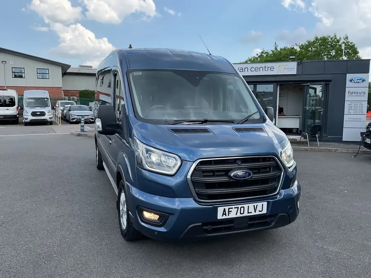 Used Ford Transit Limited 130 HP (95 kW) 2020 Blue Van