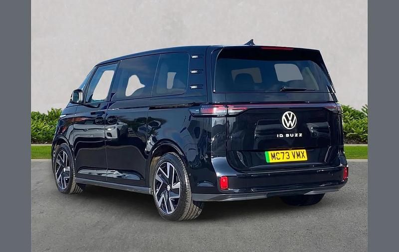 Used VW ID. Buzz Pro 150 kW (204 HP) 2023 Black MPV