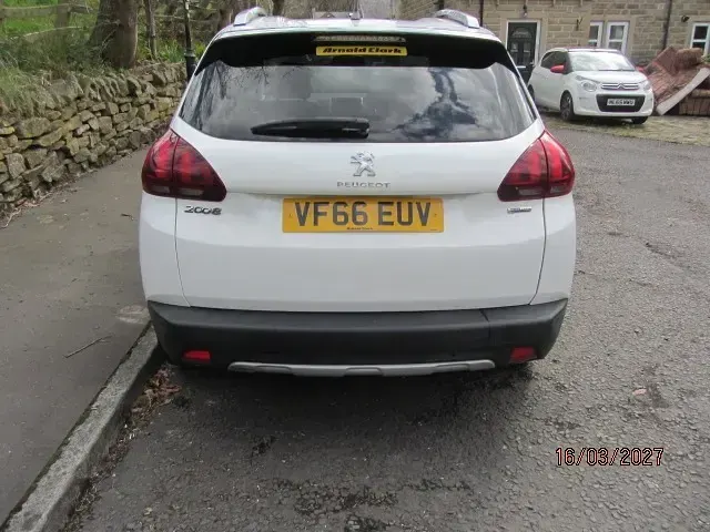Used Peugeot 2008 Allure 2017 White SUV
