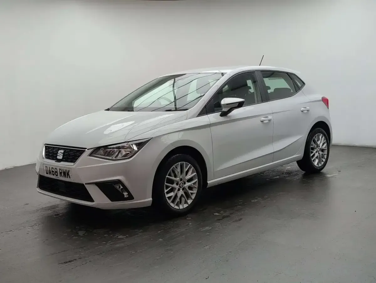 Used Seat Ibiza SE Technology 80 HP (58 kW) 2018 White Hatchback