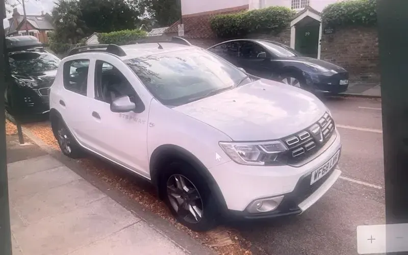 Begagnad Dacia Sandero Comfort 90 HK (66 kW) 2020 Halvkombi