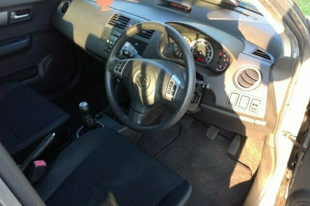 Used Suzuki Swift 2006 Hatchback