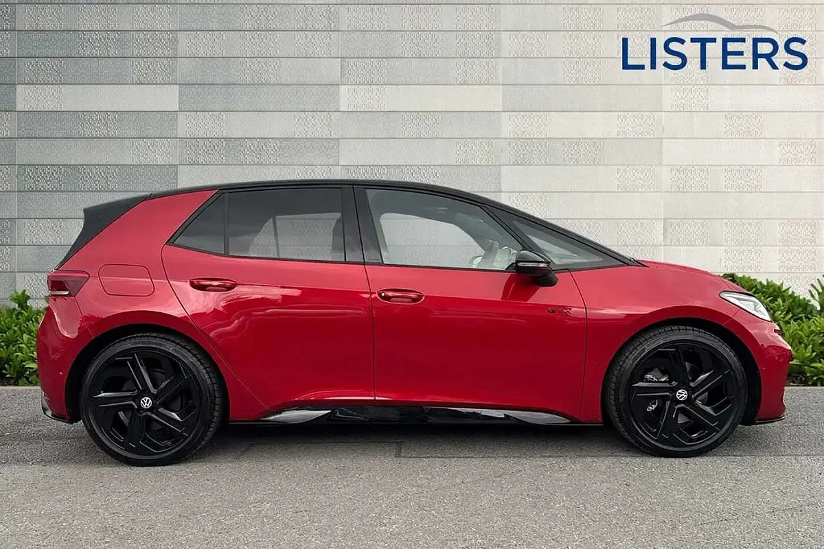 Used VW ID.3 GTX 239 kW (326 HP) 2025 Kings red Hatchback