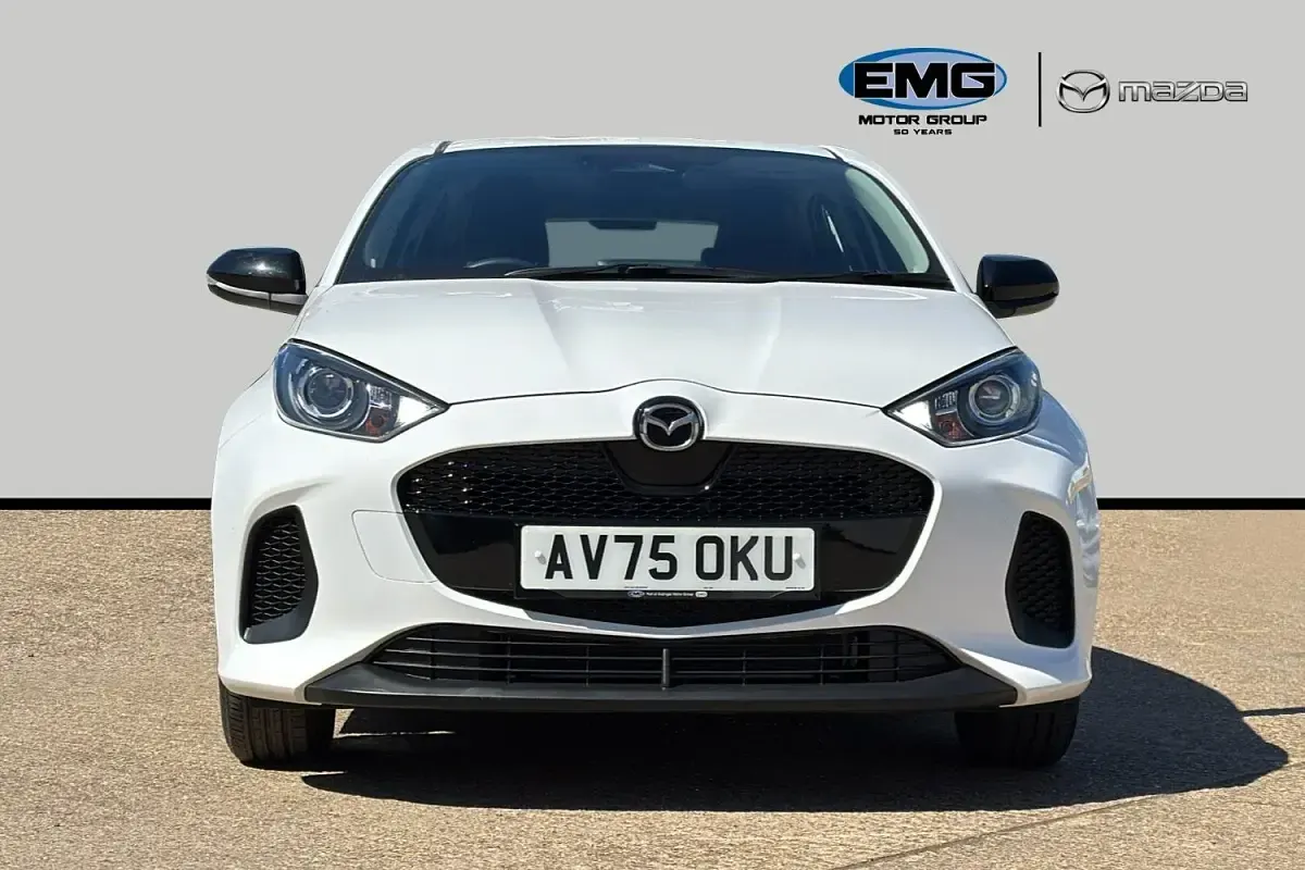 Begagnad Mazda 2 Center-Line 116 HK (85 kW) 2025 Vit Halvkombi