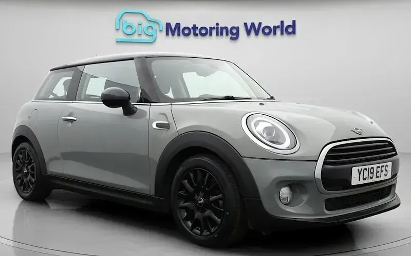 Used Mini Cooper Classic 136 HP (100 kW) 2021 Hatchback
