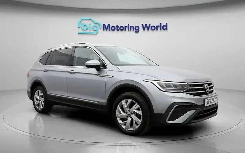 Used VW Tiguan Allspace S 150 HP (110 kW) 2023 Silver SUV