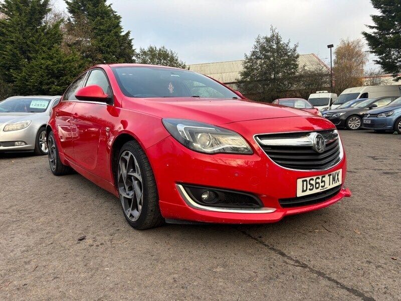Red Used 2015 Vauxhall Insignia SRi Hatchback | £2,995 (Expensive) - Image 1/4