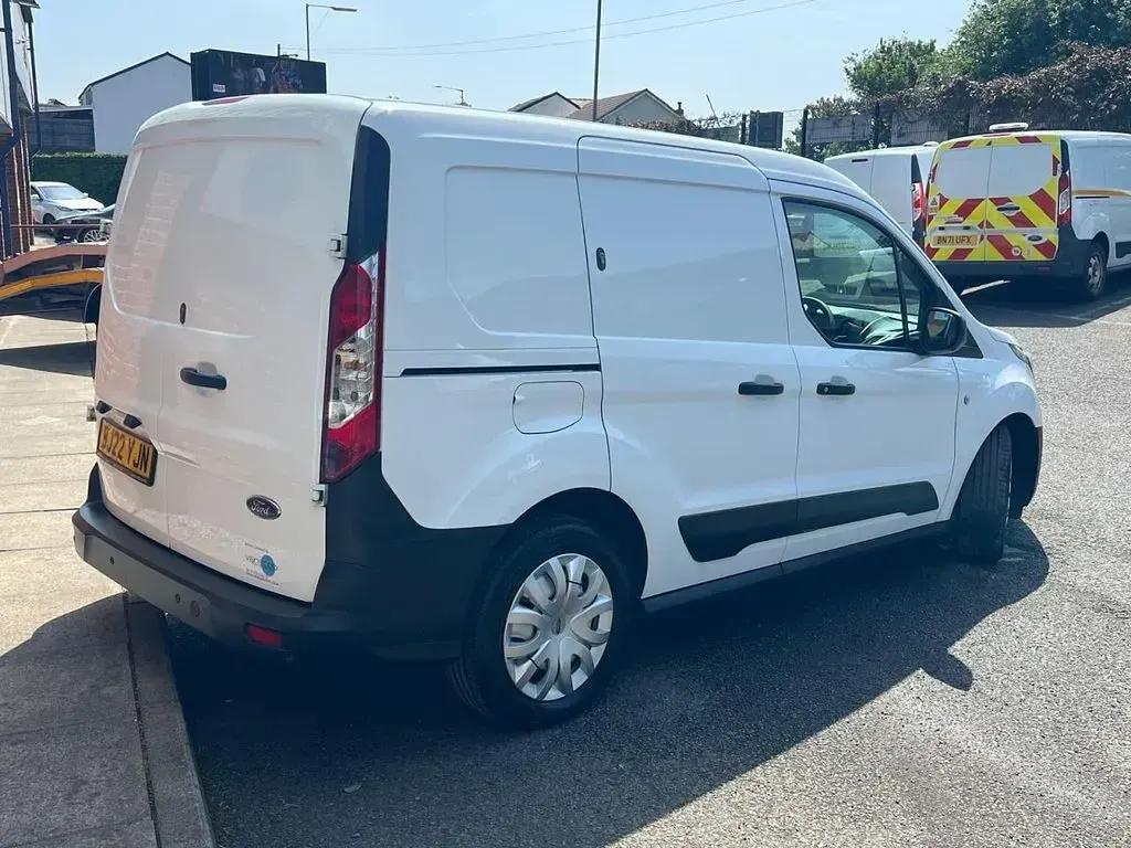 Used Ford Transit Connect S 2022 White MPV