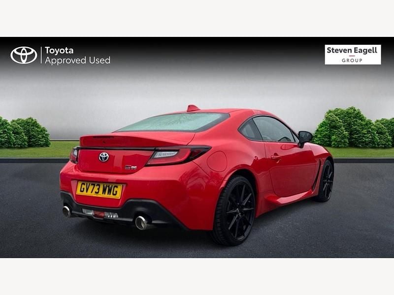 Used Toyota GR86 2023 Red Coupe