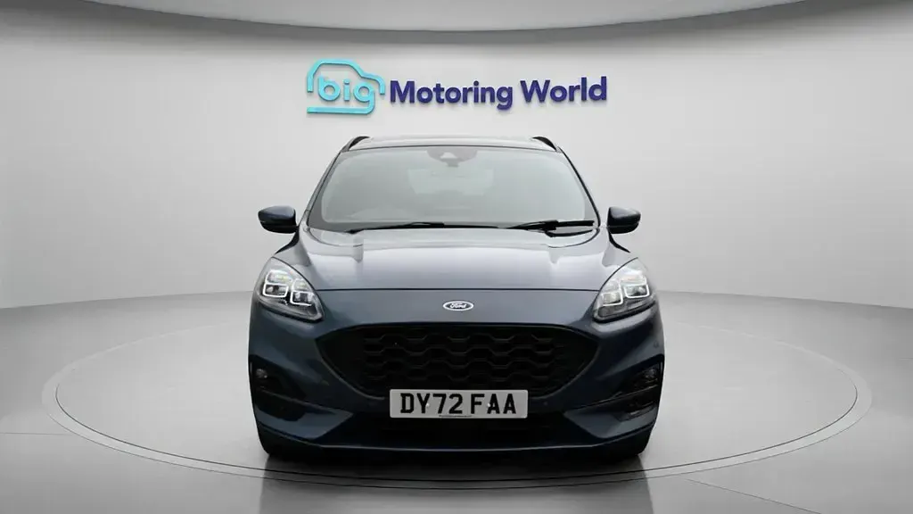 Used Ford Kuga ST-Line X 190 HP (139 kW) 2022 Blue SUV