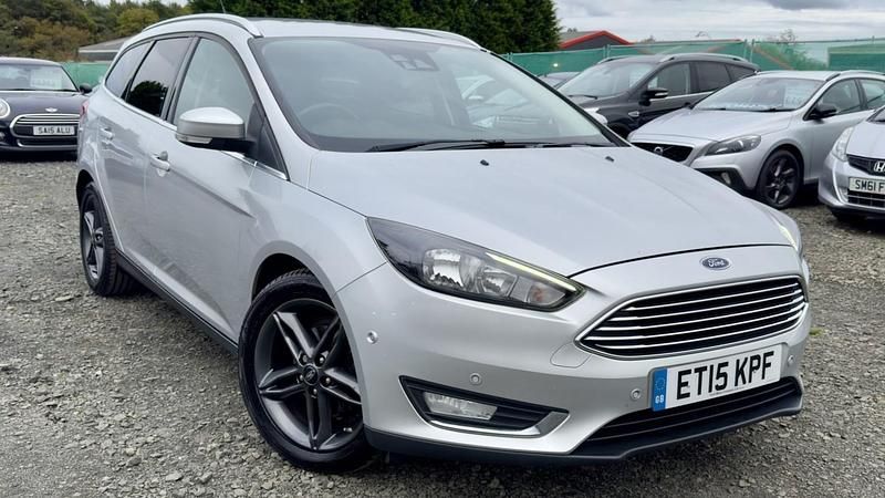 Silver Used 2015 Ford Focus Titanium Estate | £5,995 (Fair price) - Image 1/3