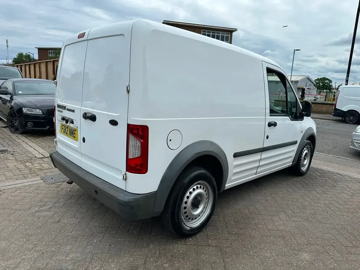 Used Ford Transit Connect 75 HP (55 kW) 2012 White MPV