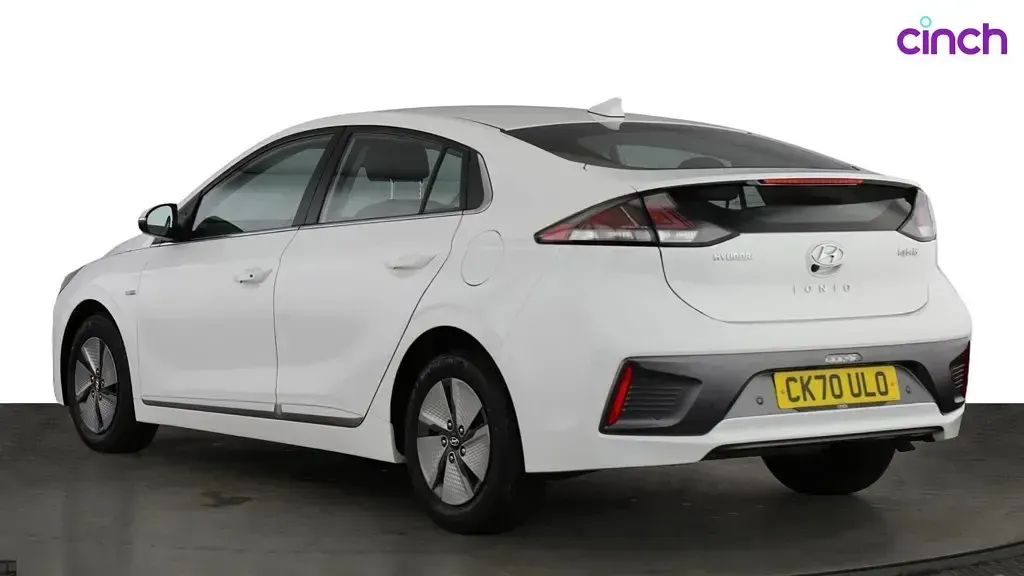 Used Hyundai Ioniq Premium 141 HP (103 kW) 2020 White Hatchback