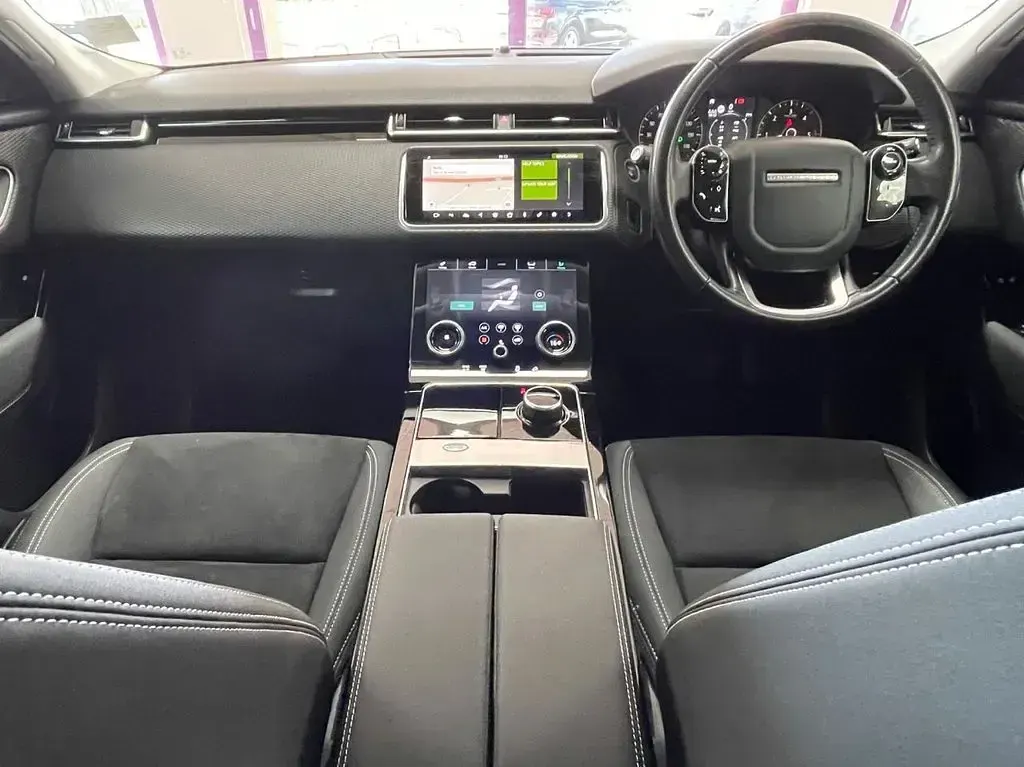 Used Land Rover Range Rover Velar S 180 HP (132 kW) 2018 Blue SUV