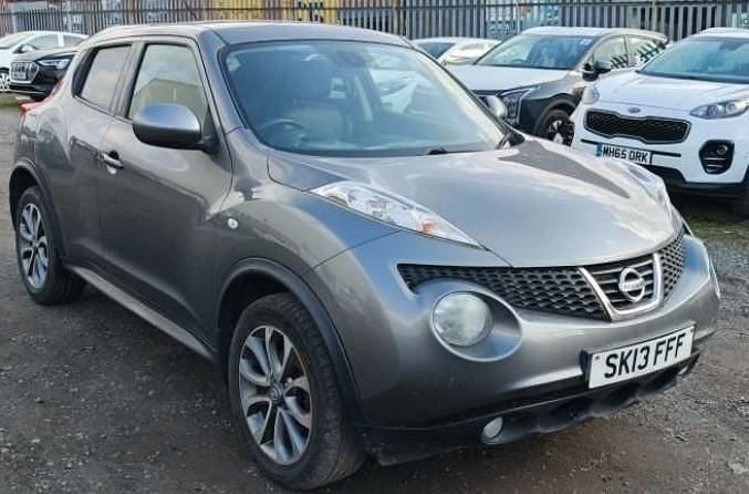 Used Nissan Juke Tekna 110 HP (80 kW) 2013 Grey SUV