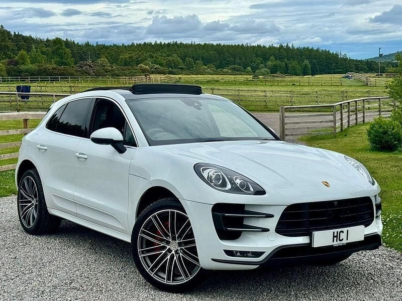 White Used 2016 Porsche Macan Turbo SUV | £24,990 (Fair price) - Image 1/4