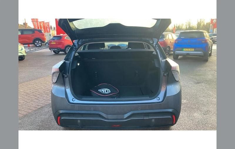 New MG MG4 EV SE 125 kW (170 HP) 2025 Grey Hatchback