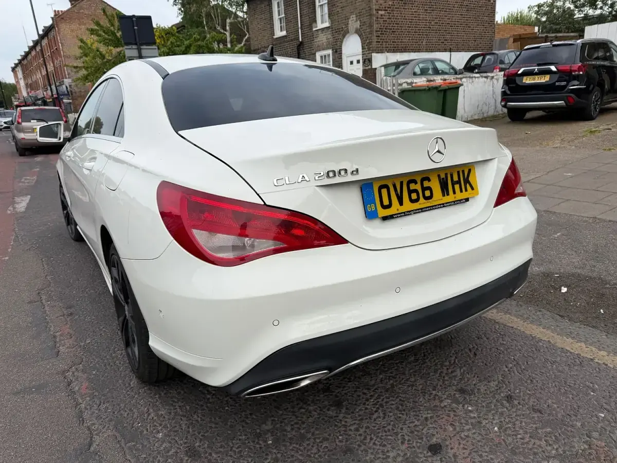 Used Mercedes CLA200 2016 White Coupe