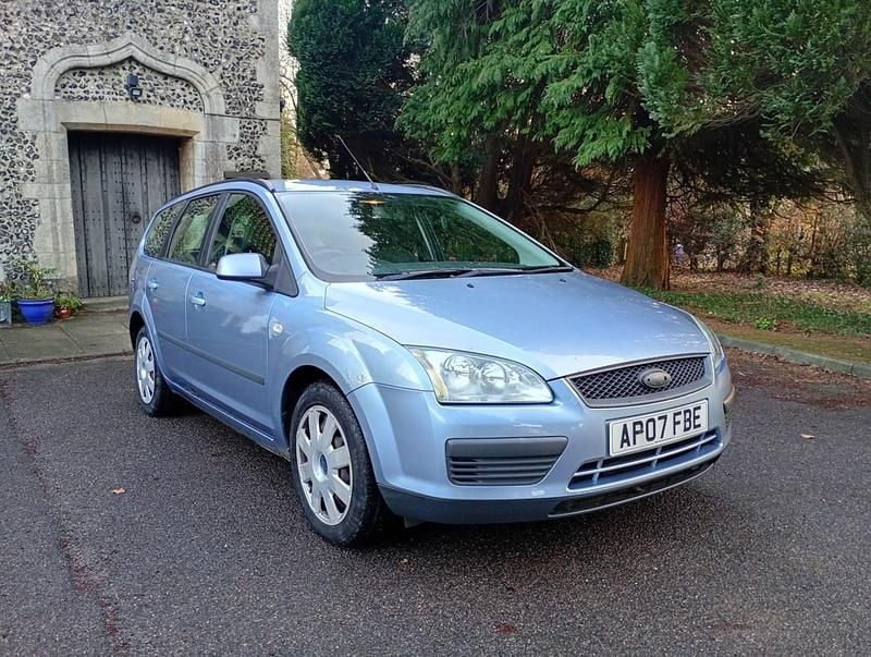 Blue Used 2007 Ford Focus Estate | £1,400 (Good price) - Image 1/4