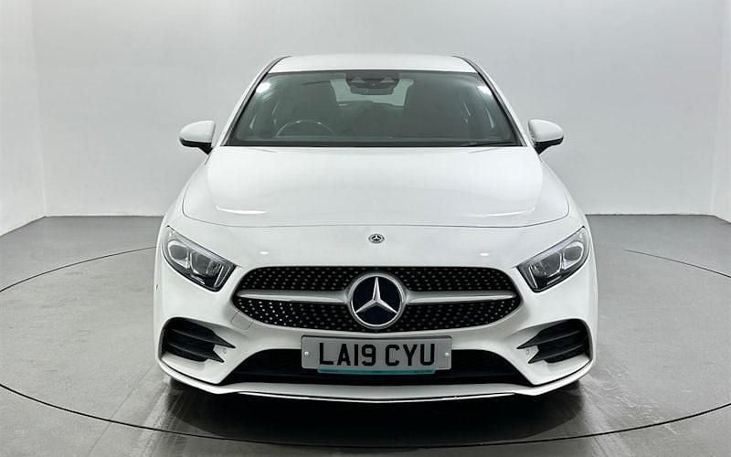 Used Mercedes A180 AMG Line Premium 136 HP (100 kW) 2022 Hatchback