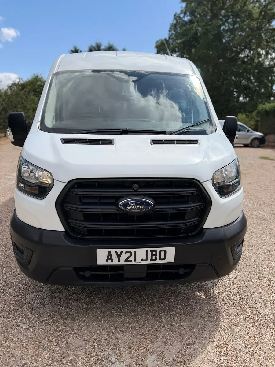 Used Ford Transit 130 HP (95 kW) 2021 White Van