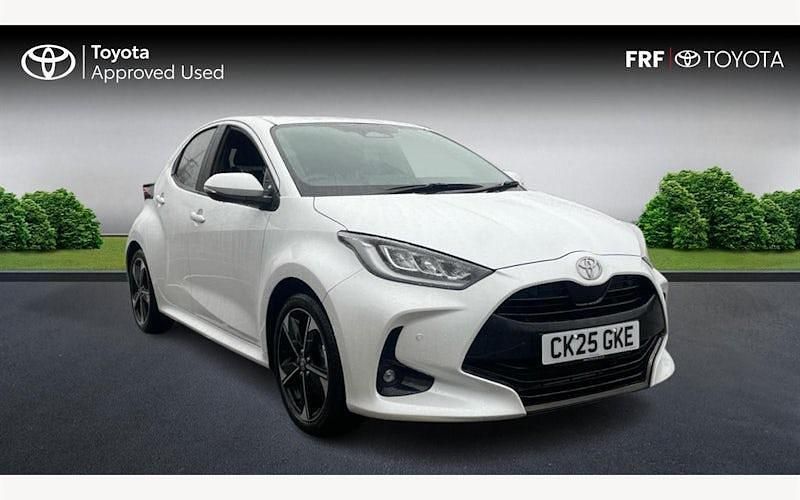 Used 2026 Toyota Yaris Hybrid Hatchback | £24,161 (Fair price) - Image 1/4