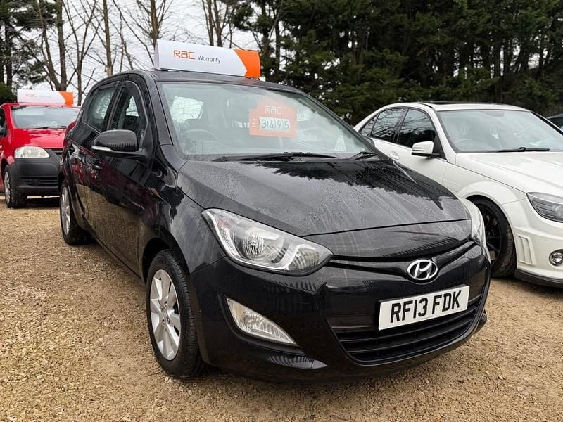 Used Hyundai i20 Active 85 HP (62 kW) 2013 Black Hatchback