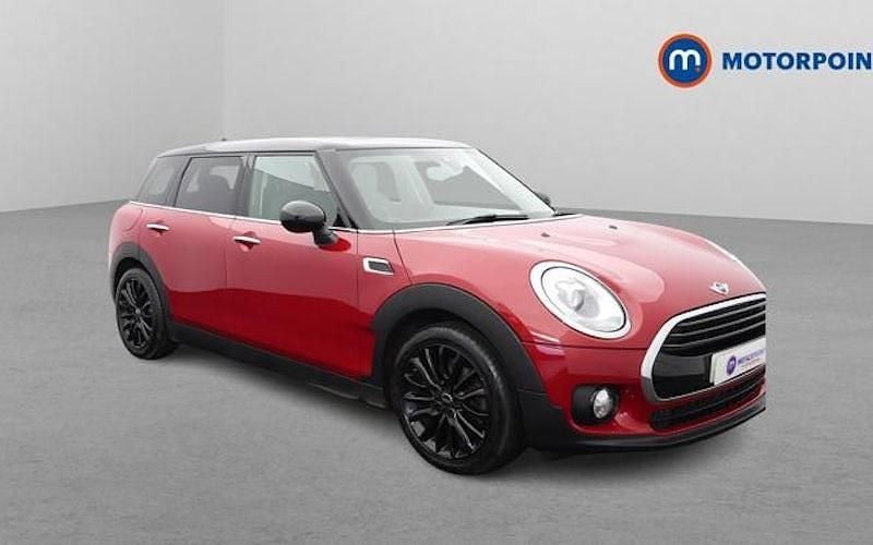 Used Mini Cooper Clubman 136 HP (100 kW) 2017 Red Estate
