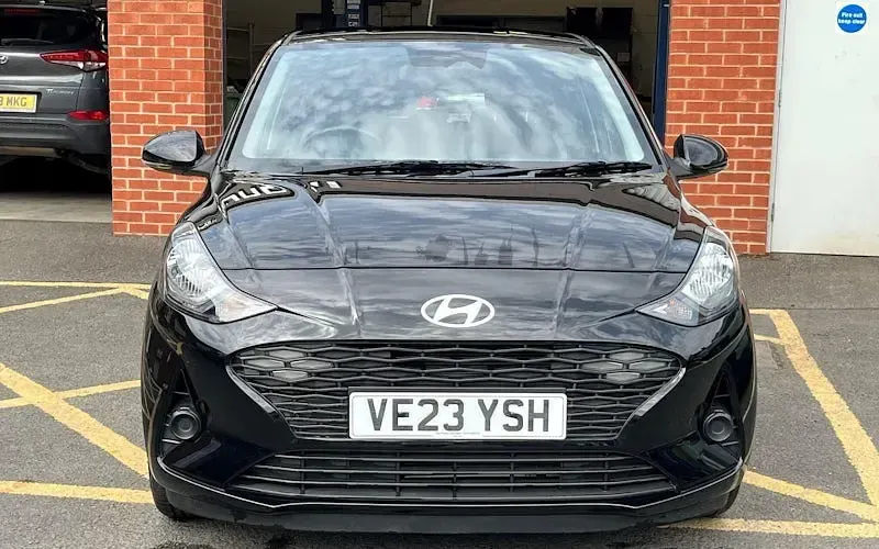 Used Hyundai i10 Advanced 84 HP (61 kW) 2025 Hatchback