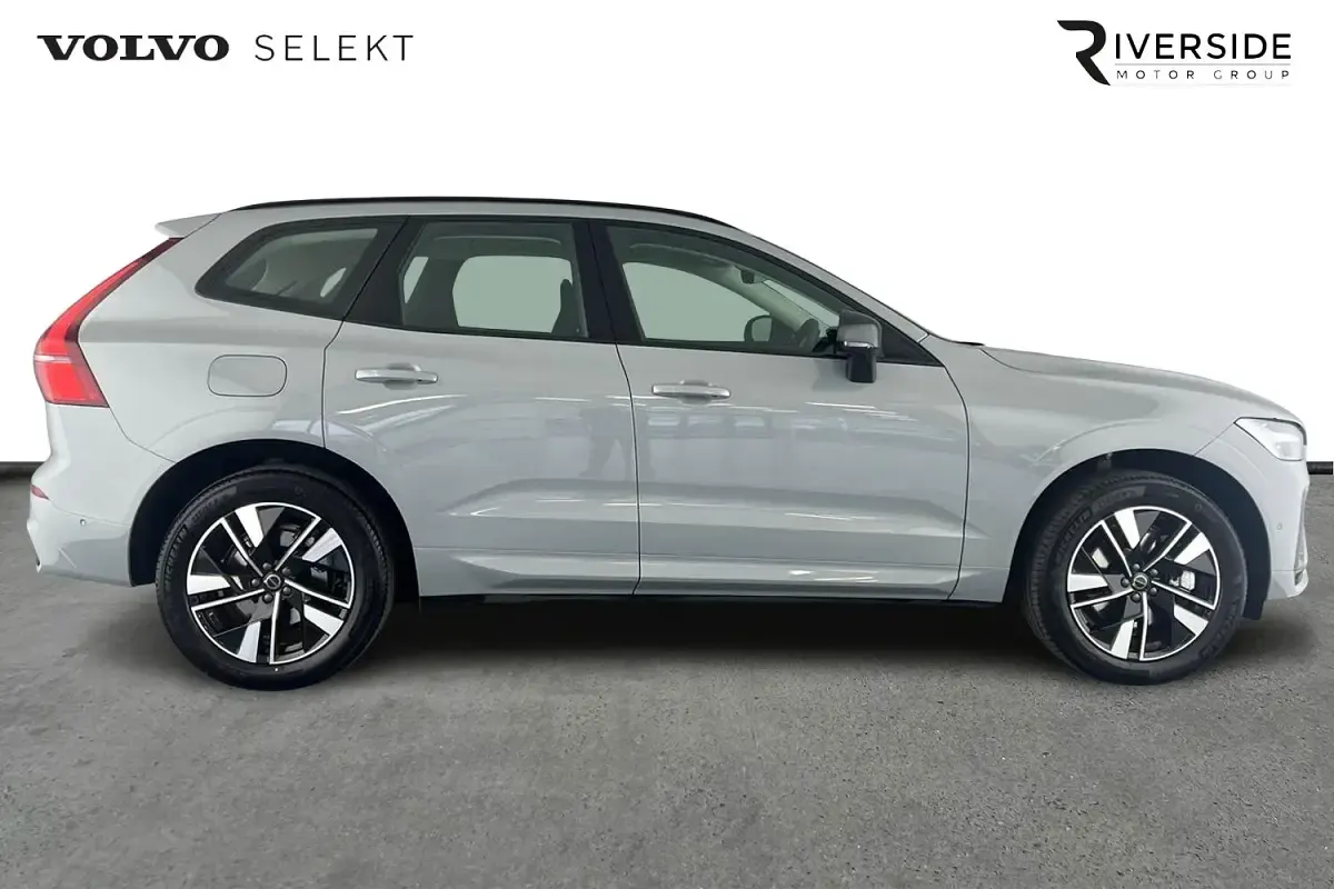 Used Volvo XC60 Plus 250 HP (183 kW) 2025 Vapour grey SUV