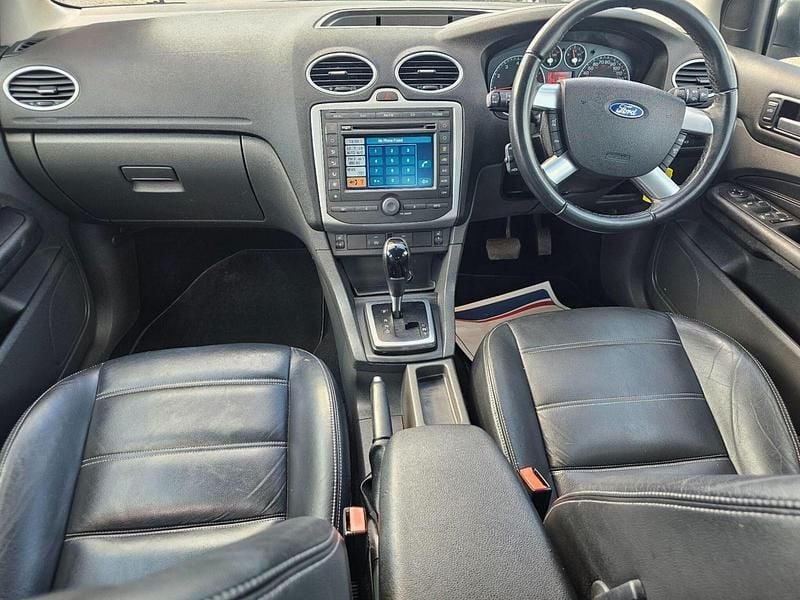 Used Ford Focus Titanium 145 HP (106 kW) 2007 Blue Hatchback
