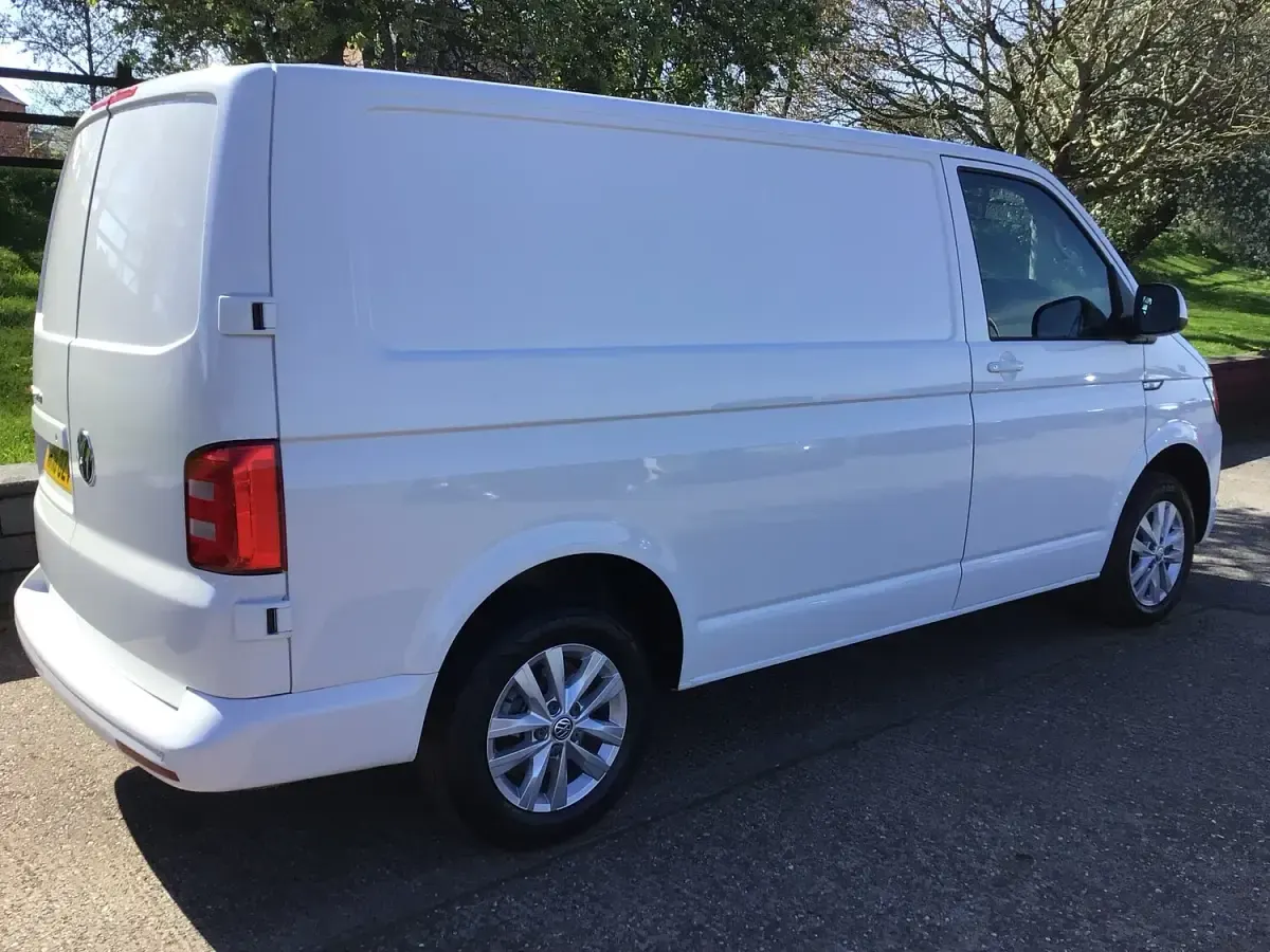 Used VW Transporter Highline 2018 White Van