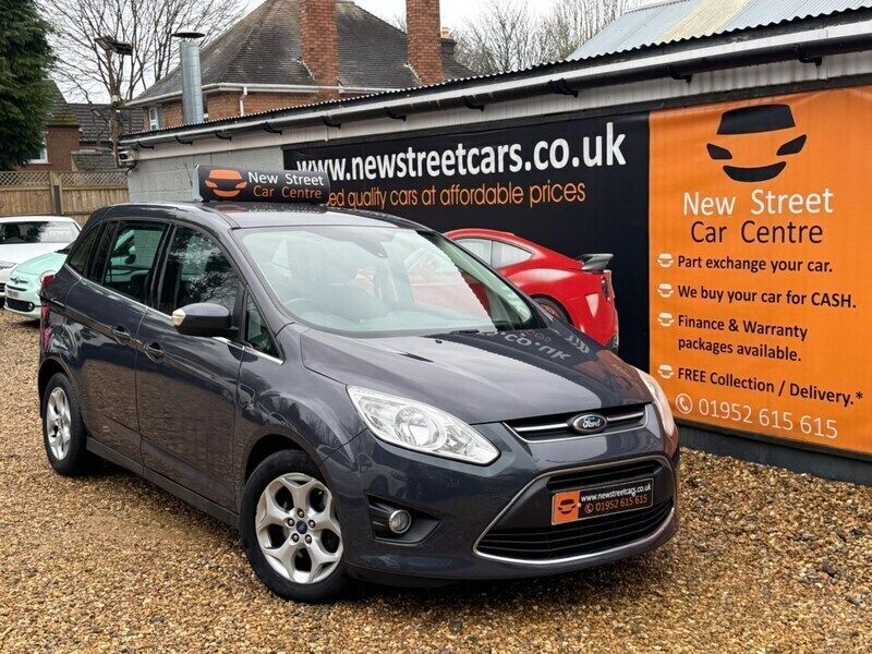 Blue Used 2014 Ford Grand C-Max Zetec MPV | £5,684 (Fair price) - Image 1/4