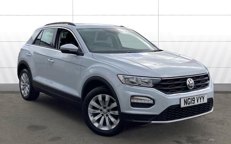 Usado VW T-Roc SE 116 HP (85 kW) 2019 SUV