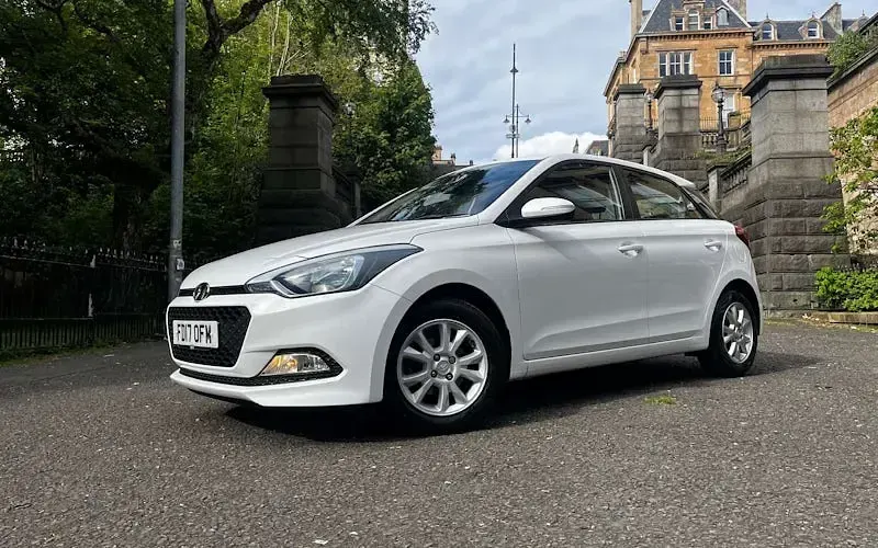 Usado Hyundai i20 SE 84 CV (61 kW) 2018 Utilitario