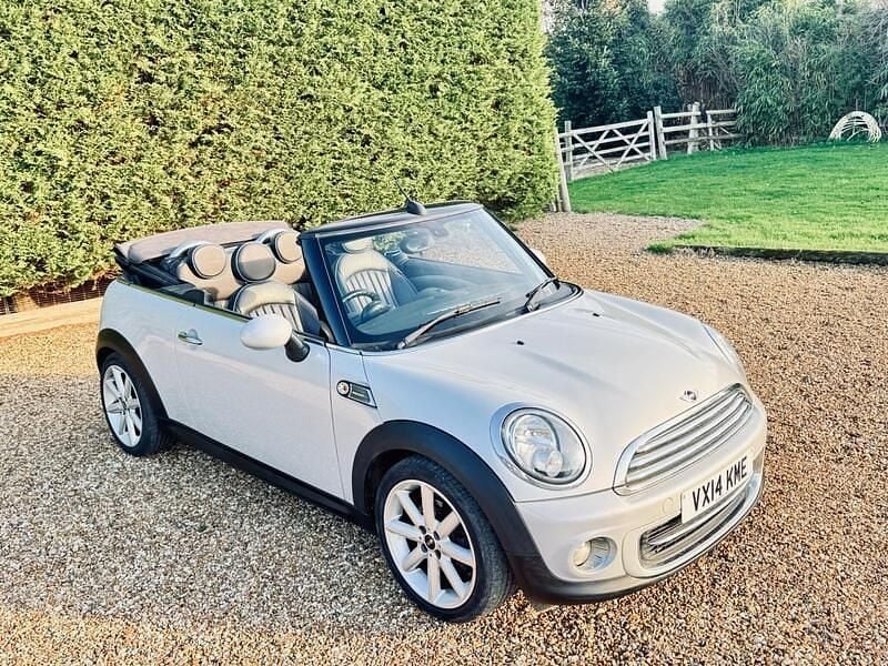 Silver Used 2014 Mini Cooper Cabriolet Cabriolet | £5,000 (A bit pricey) - Image 1/4