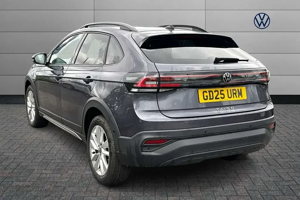 Begagnad VW Taigo Match 115 HK (84 kW) 2025 Grå SUV
