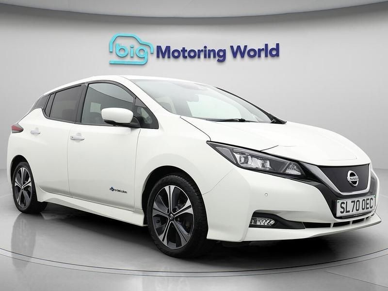 White Used 2020 Nissan Leaf Tekna Hatchback | £9,200 (Fair price) - Image 1/4