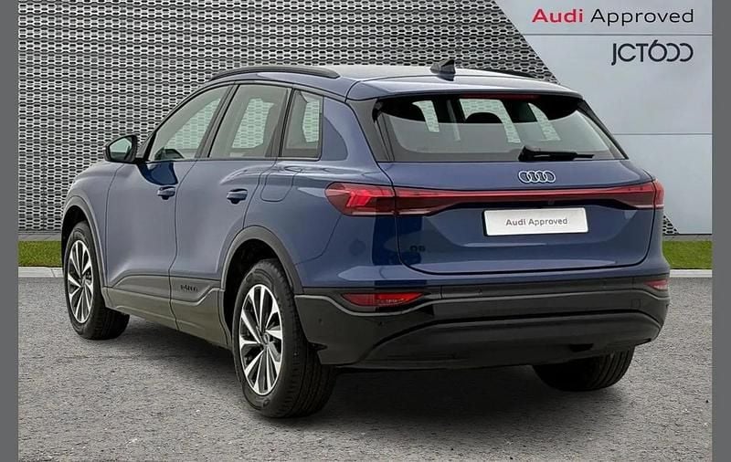 Used Audi Q6 e-tron Sport 284 kW (387 HP) 2025 Blue SUV
