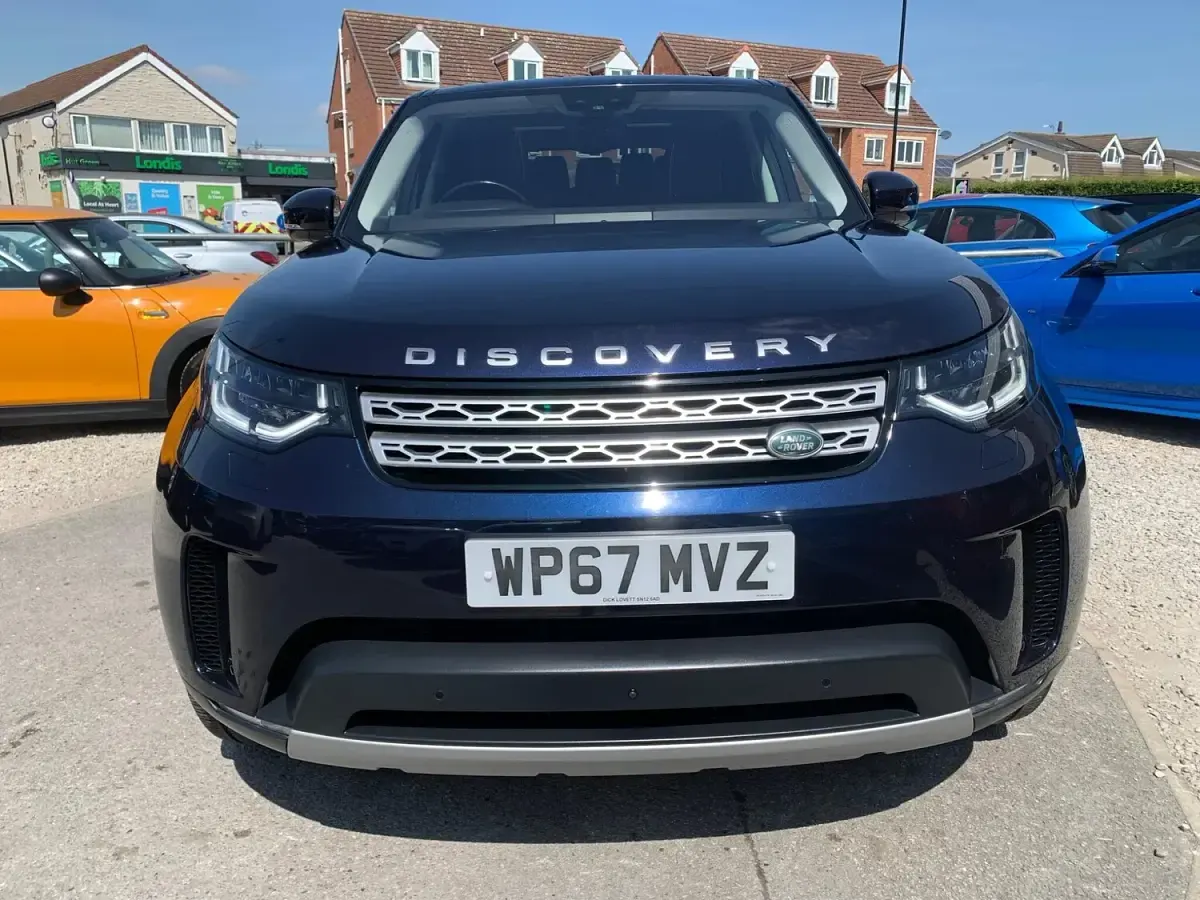Used Land Rover Discovery HSE Luxury 2017 Blue SUV