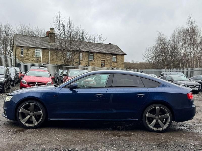 Used Audi A5 Sportback Black Edition 204 HP (150 kW) 2014 Blue Hatchback