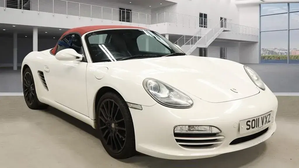 Used Porsche Boxster 255 HP (187 kW) 2011 White Cabriolet