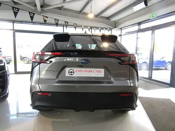 Używany Subaru Solterra 150 kW (204 KM) 2024 Srebrny SUV