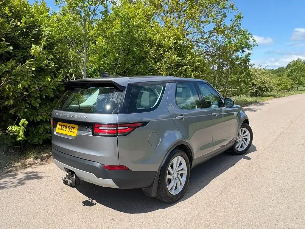 Used Land Rover Discovery 5 HSE 306 HP (225 kW) 2019 Grey SUV
