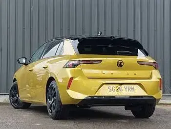 New Vauxhall Astra 130 HP (95 kW) 2026 Yellow Hatchback