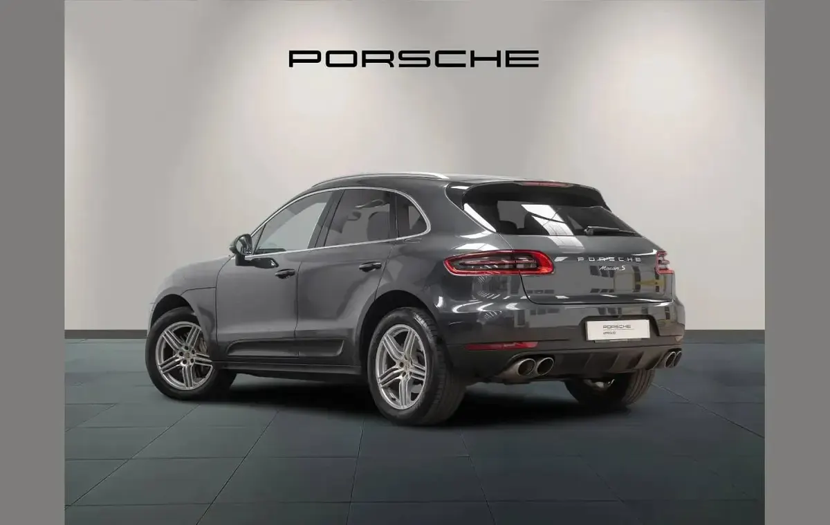 Used Porsche Macan 254 HP (186 kW) 2017 Grey SUV