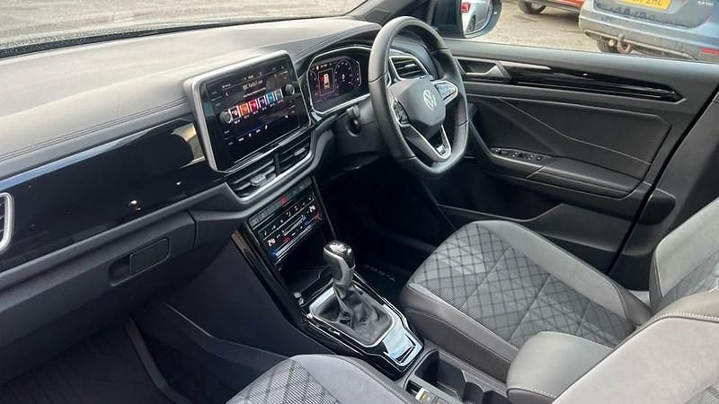 Used VW T-Roc R-line 150 HP (110 kW) 2022 Black  SUV