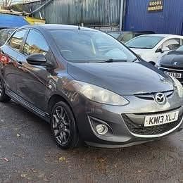 Begagnad Mazda 2 Edition 84 HK (61 kW) 2013 Grå Halvkombi